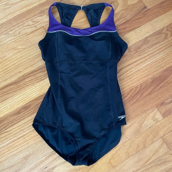 Speedo Other - Speedo one piece sport swim suit